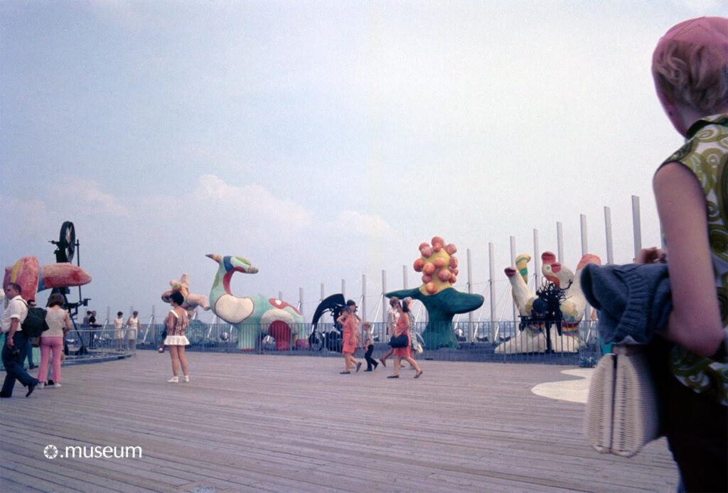 Exposition universelle Montréal, œuvre de Niki de Saint Phalle, photo Haligon