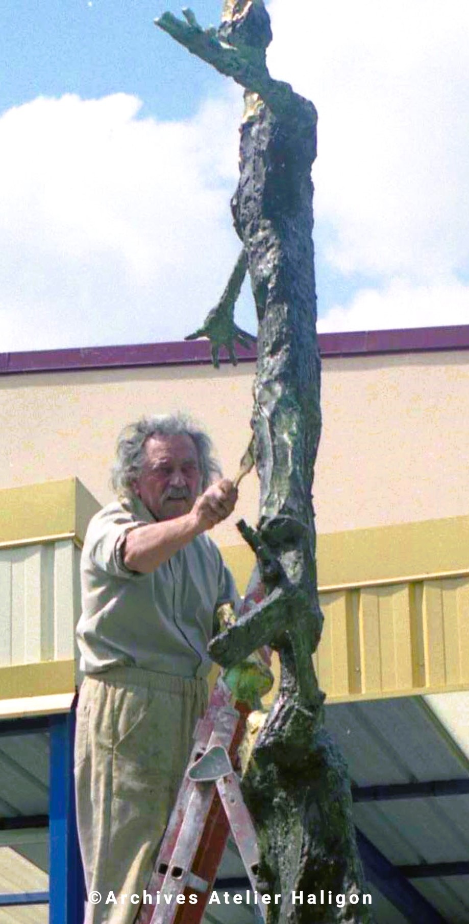 Michel Jouenne « Les Equilibristes » en cours de réalisation - Modelage